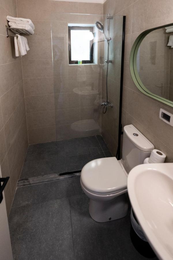 Julia'S Hotel Suites Amman Dış mekan fotoğraf
